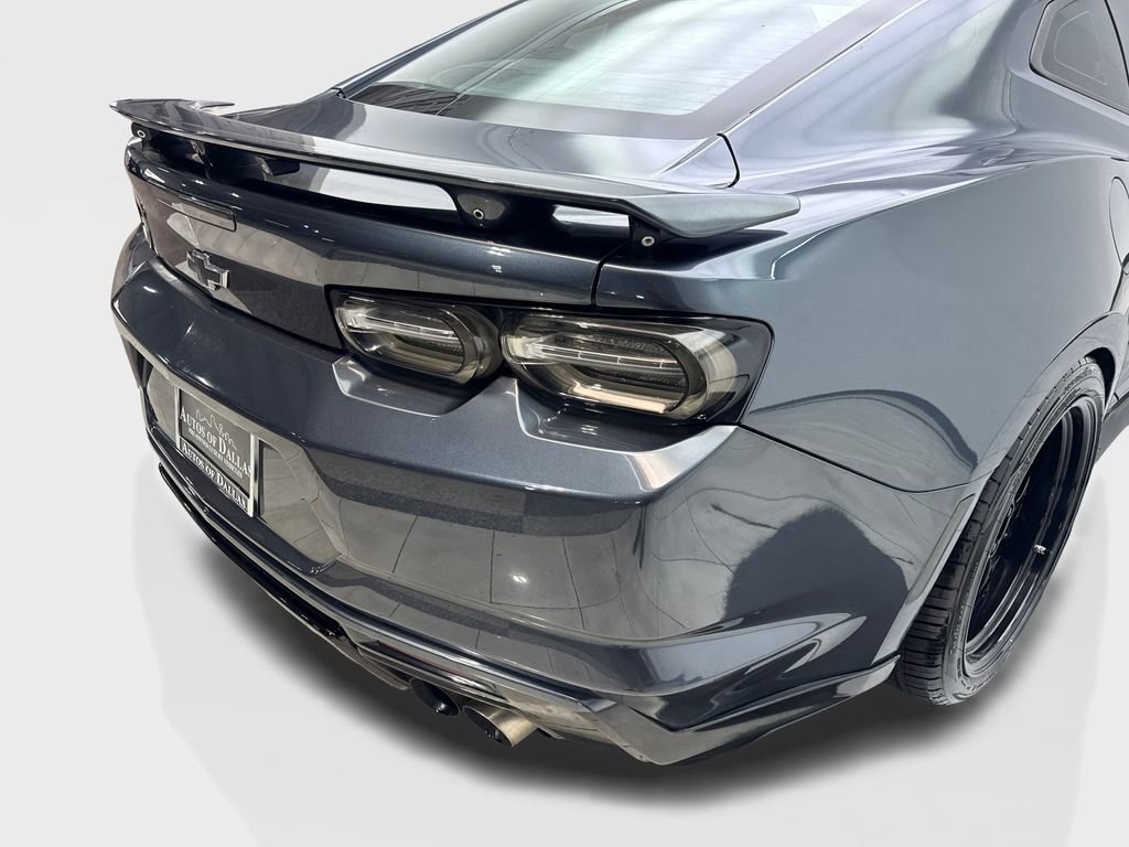 Used 2019 Chevrolet Camaro SS w/ LPO, Ground Effects Package image 18