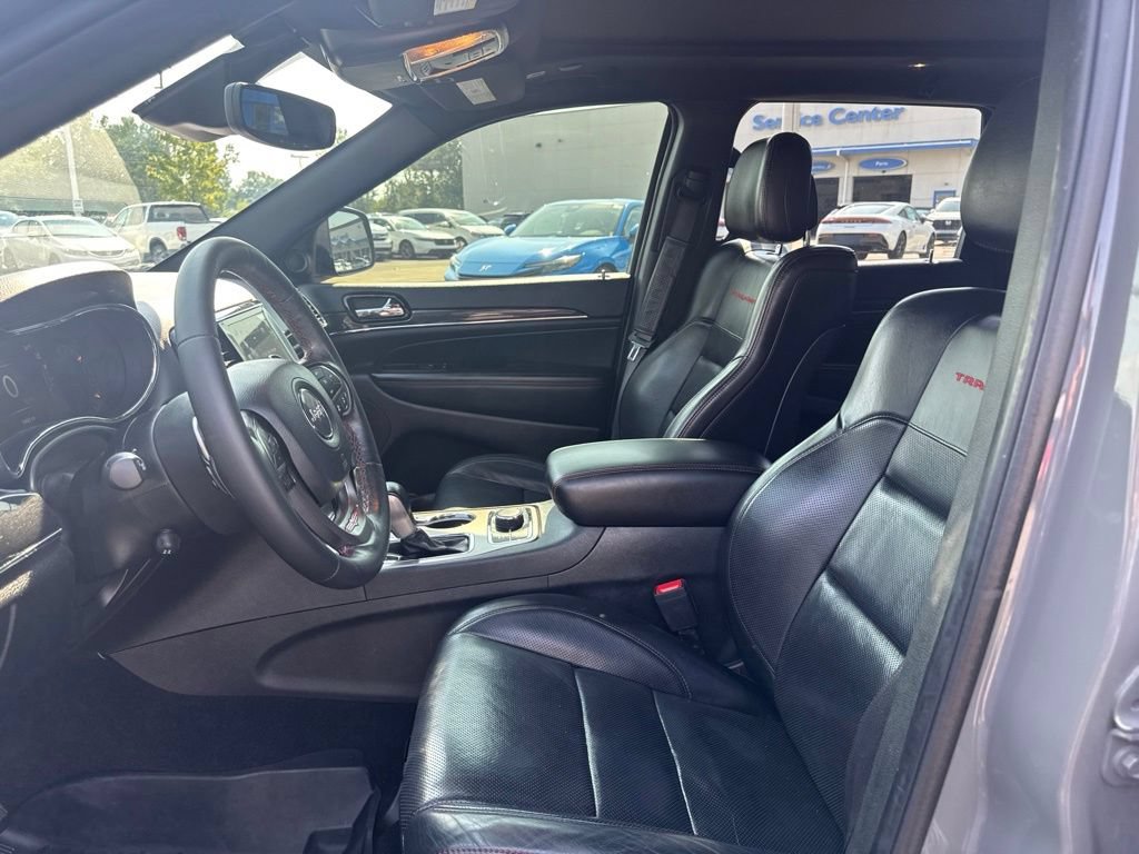 Used 2021 Jeep Grand Cherokee Trailhawk w/ Trailhawk Luxury Group AWD/4WD image 17