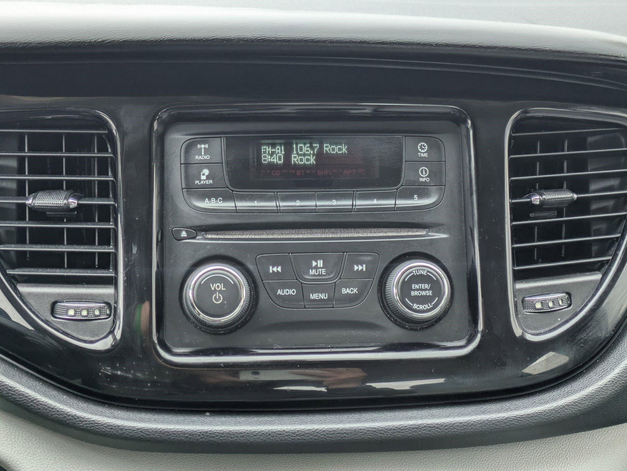 Used 2013 Dodge Dart SXT w/ Popular Equipment Group FWD image 23