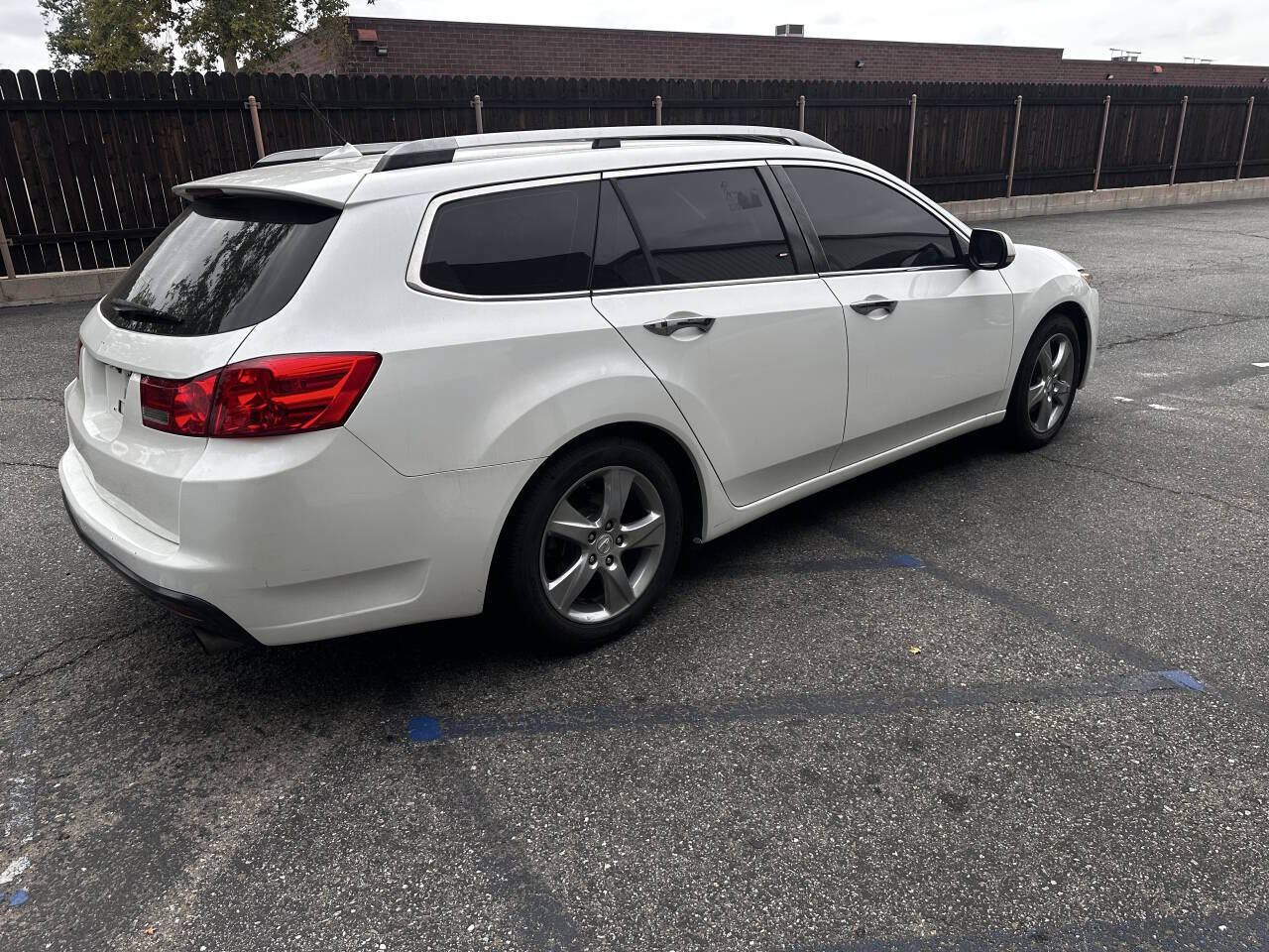 Used 2012 Acura TSX Sport Wagon FWD image 4
