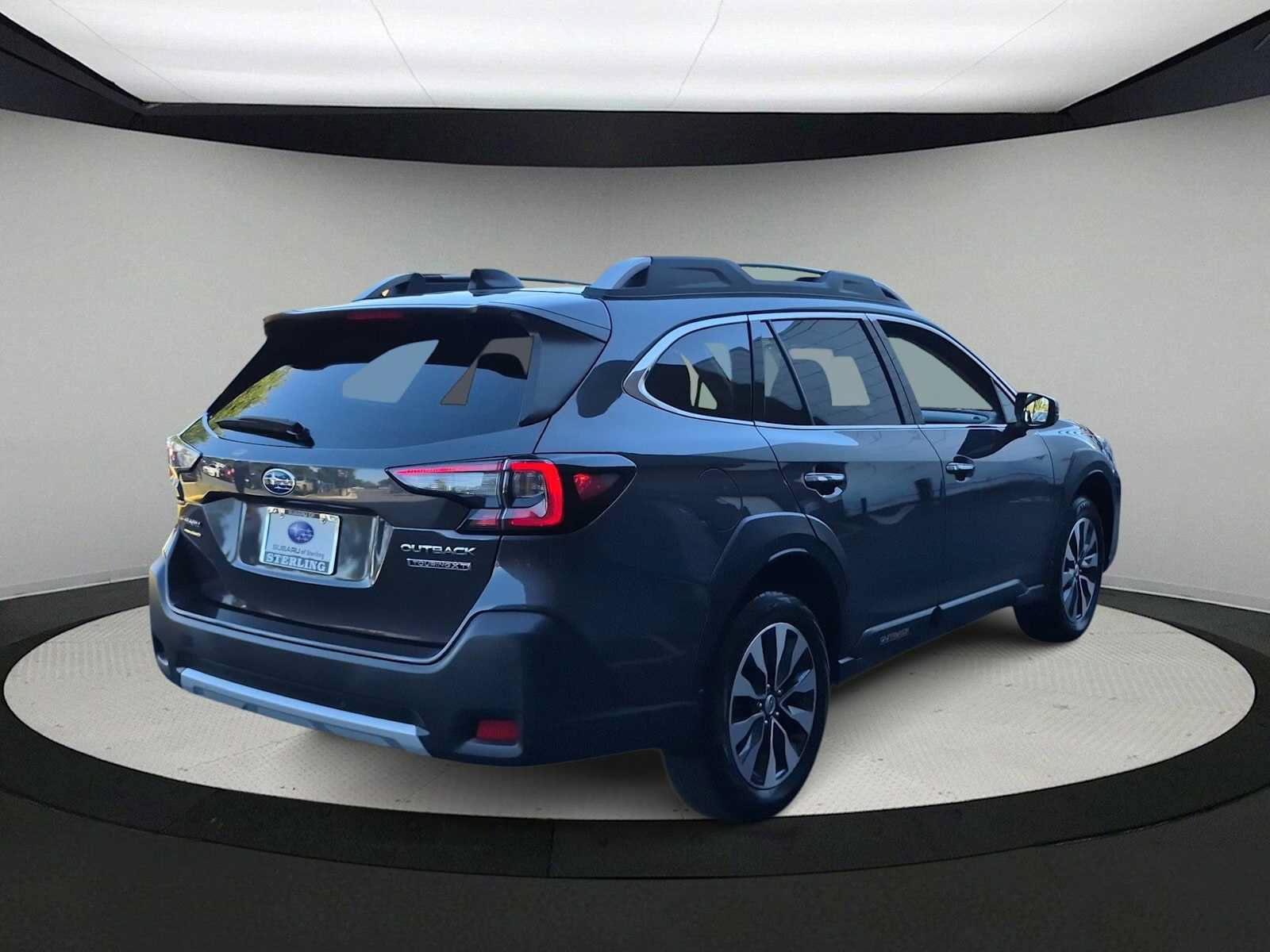 Certified 2023 Subaru Outback Touring XT AWD/4WD image 8