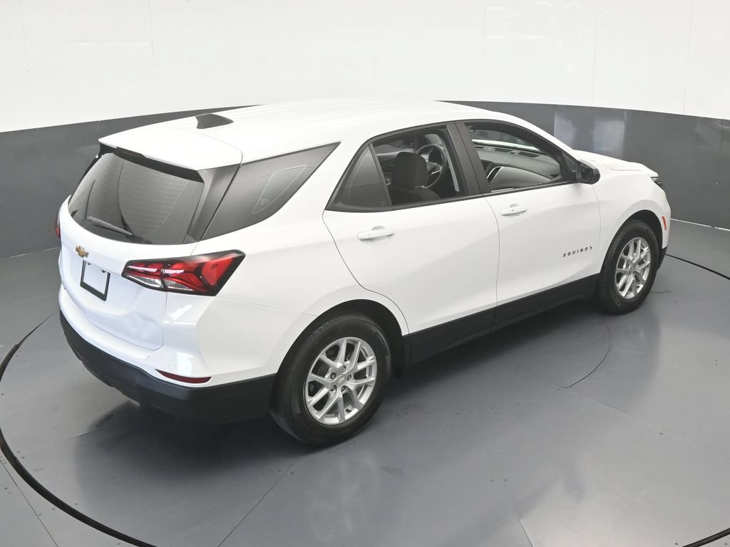 Used 2023 Chevrolet Equinox LS FWD image 50