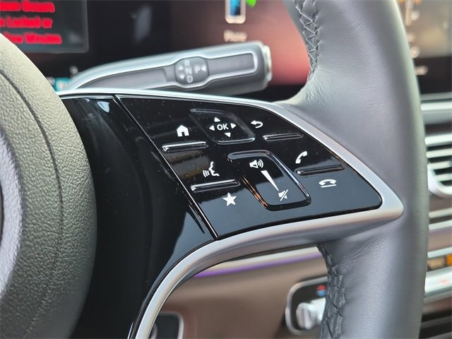 Used 2025 Mercedes-Benz GLE 450e 4MATIC image 30