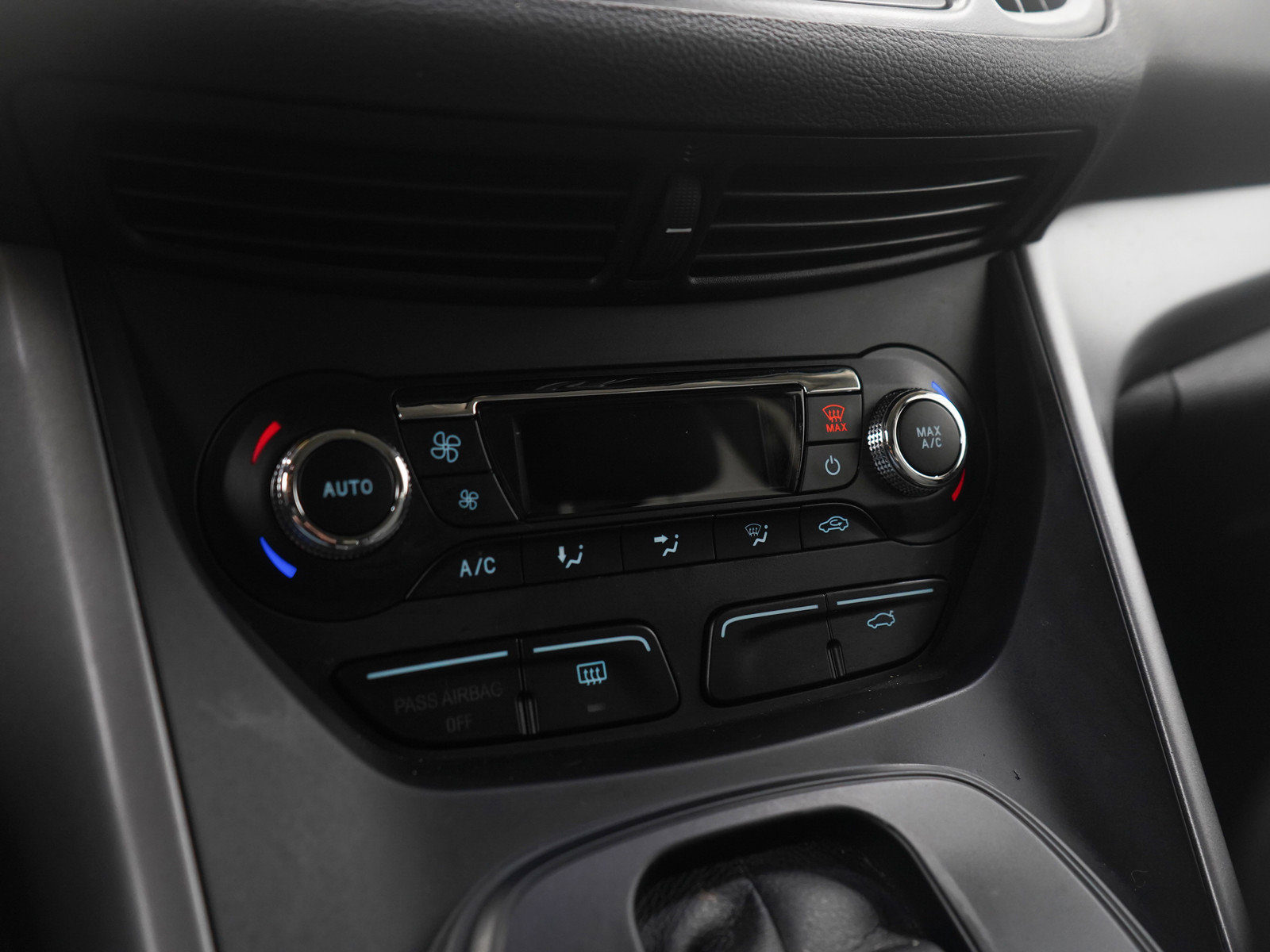 Used 2014 Ford Escape SE w/ Equipment Group 201A image 29