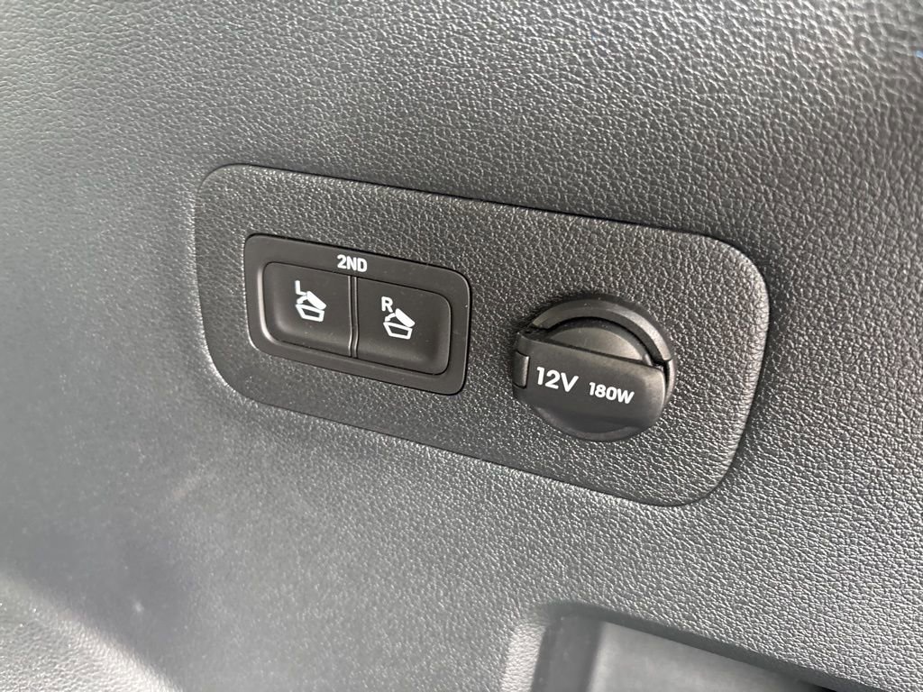 Used 2022 Hyundai Santa Fe Limited image 31