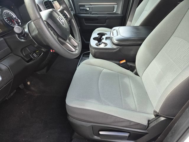 Used 2023 RAM 1500 Classic SLT w/ Electronics Group AWD/4WD image 13