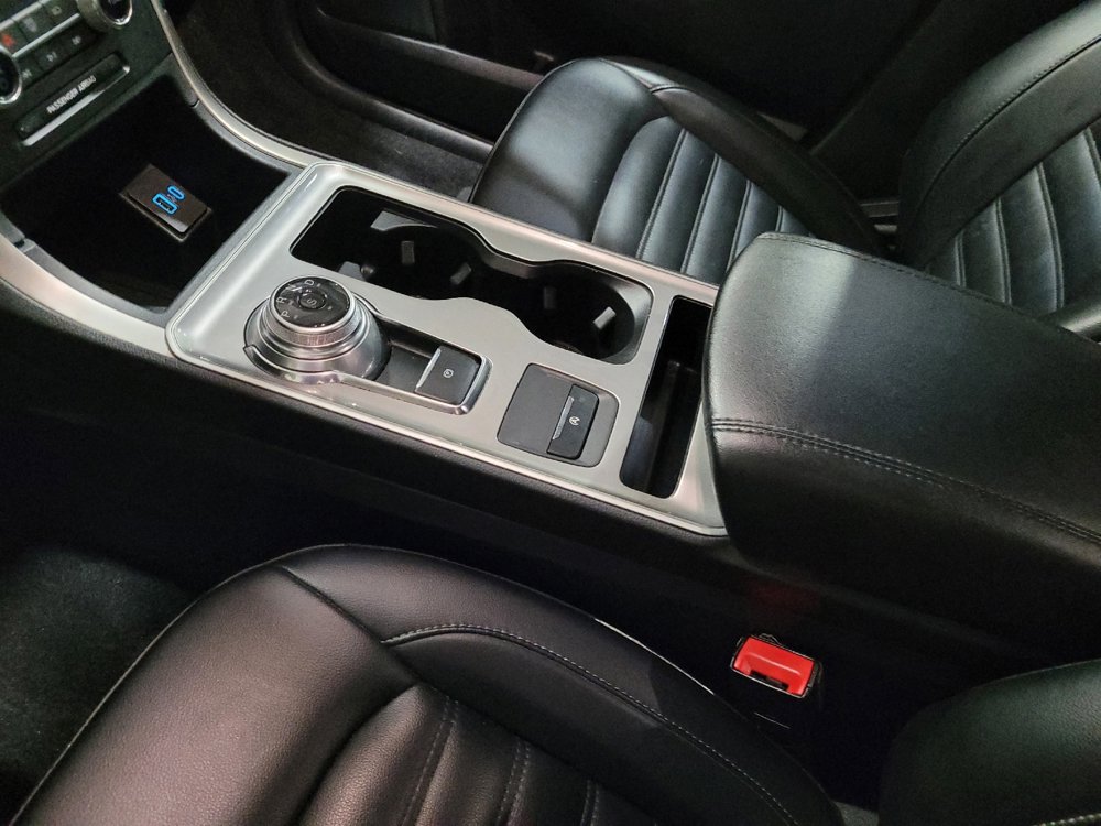 Used 2024 Ford Edge SEL image 26