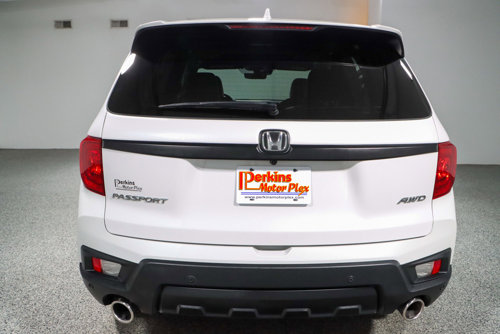 Used 2023 Honda Passport EX-L image 8
