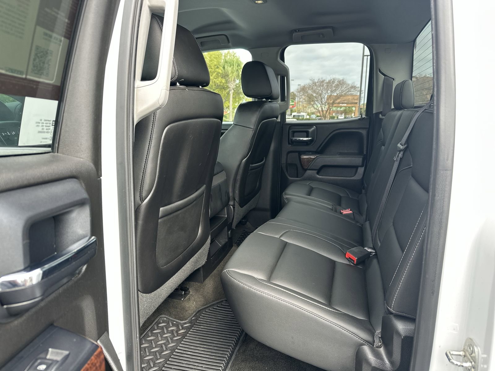 Used 2015 GMC Sierra 1500 SLE w/ SLE Value Package AWD/4WD image 31
