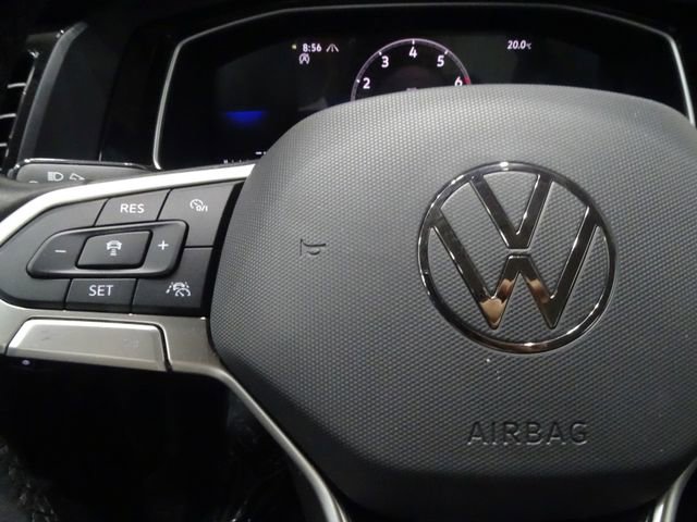 Used 2024 Volkswagen Jetta SE image 21