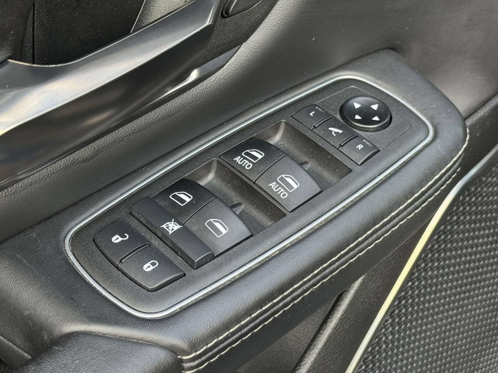 Used 2021 RAM 1500 Limited AWD/4WD image 28