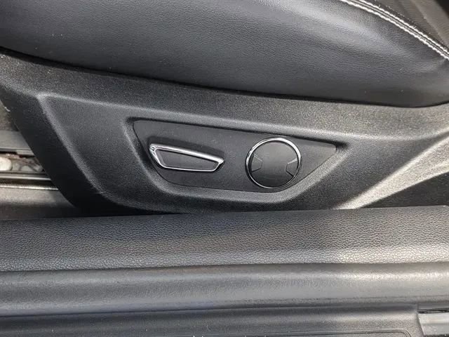 Used 2019 Ford Mustang GT Premium w/ Equipment Group 401A image 21