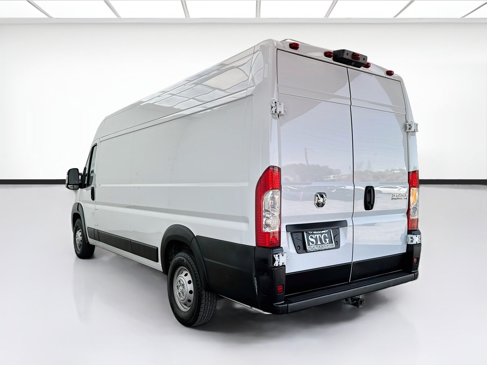 Used 2023 RAM ProMaster 3500 w/ Driver Convenience Group FWD image 6