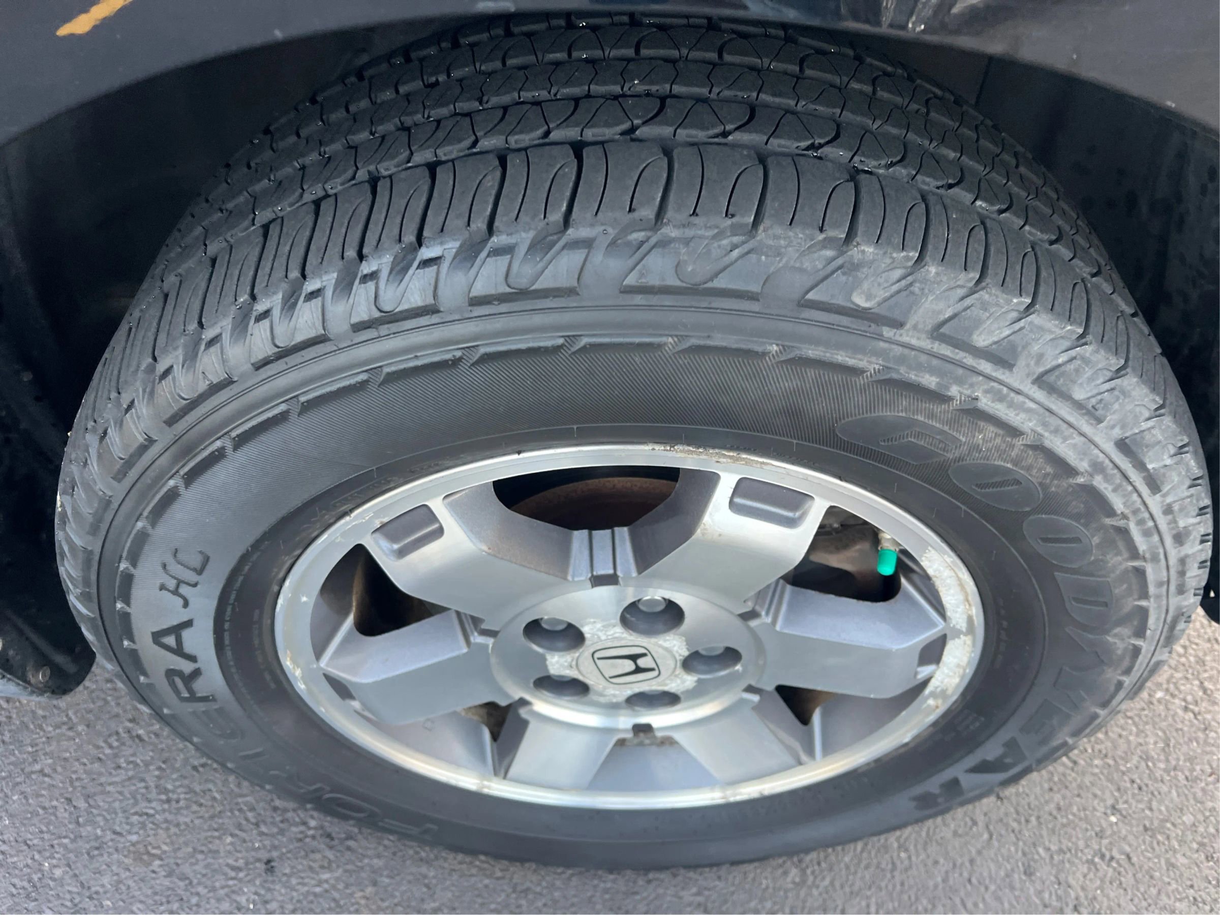 Used 2011 Honda Pilot Touring image 24