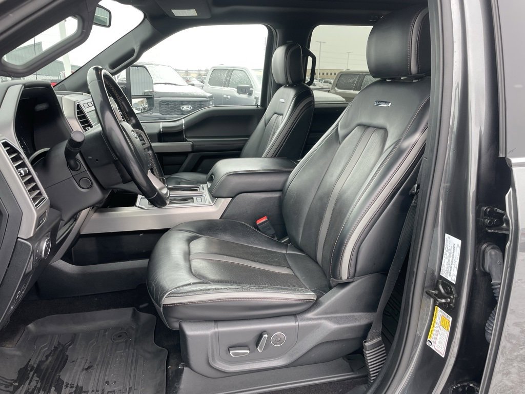 Used 2019 Ford F150 Platinum w/ Equipment Group 701A Luxury image 7
