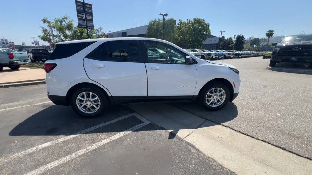 Used 2024 Chevrolet Equinox LS w/ LS Convenience Package image 9