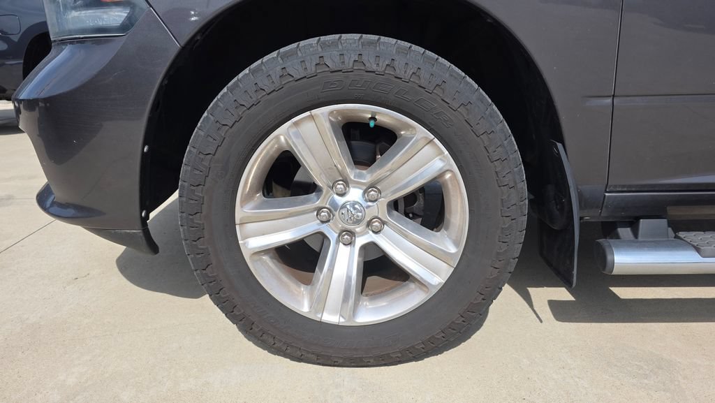 Used 2015 RAM 1500 Sport w/ Convenience Group RWD image 10