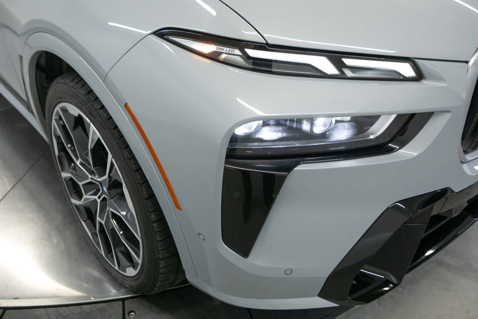 Used 2024 BMW X7 M60i w/ Climate Comfort Package AWD/4WD image 12