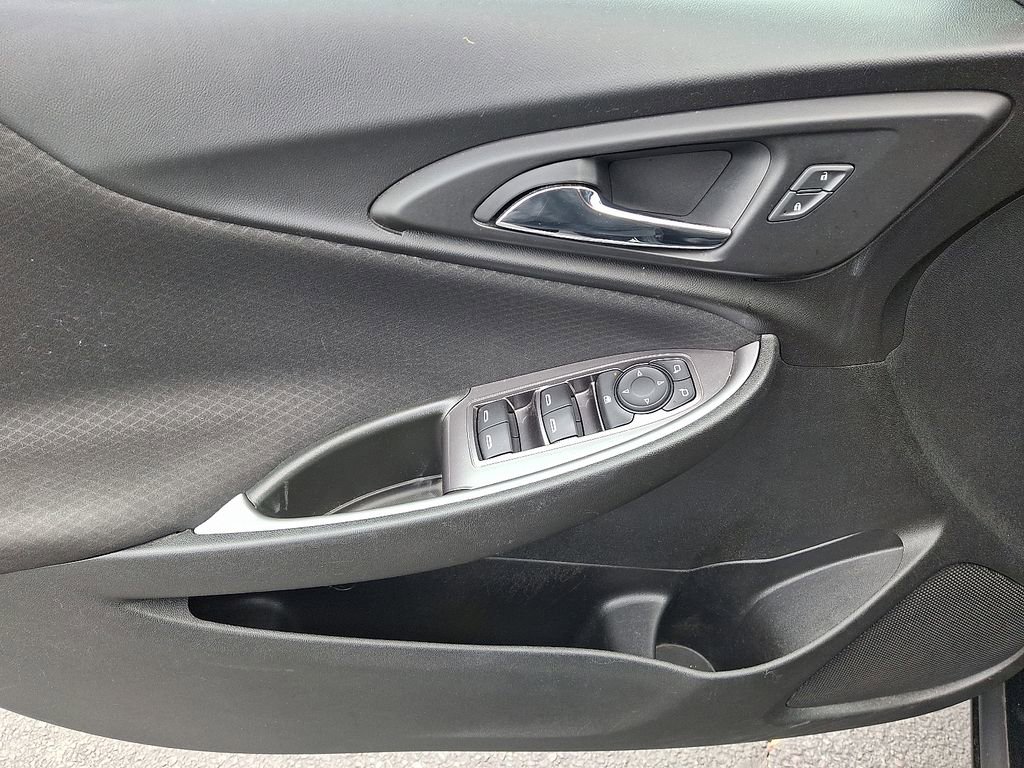 Used 2020 Chevrolet Malibu RS FWD image 13
