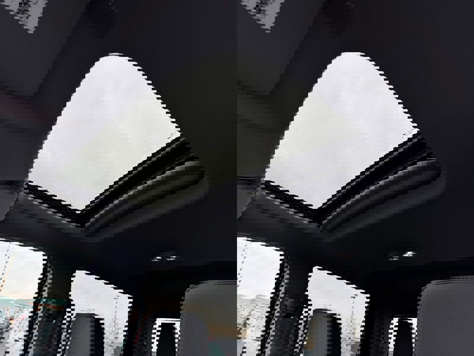 Certified 2023 Chevrolet Silverado 1500 LTZ w/ LTZ Premium Package image 5