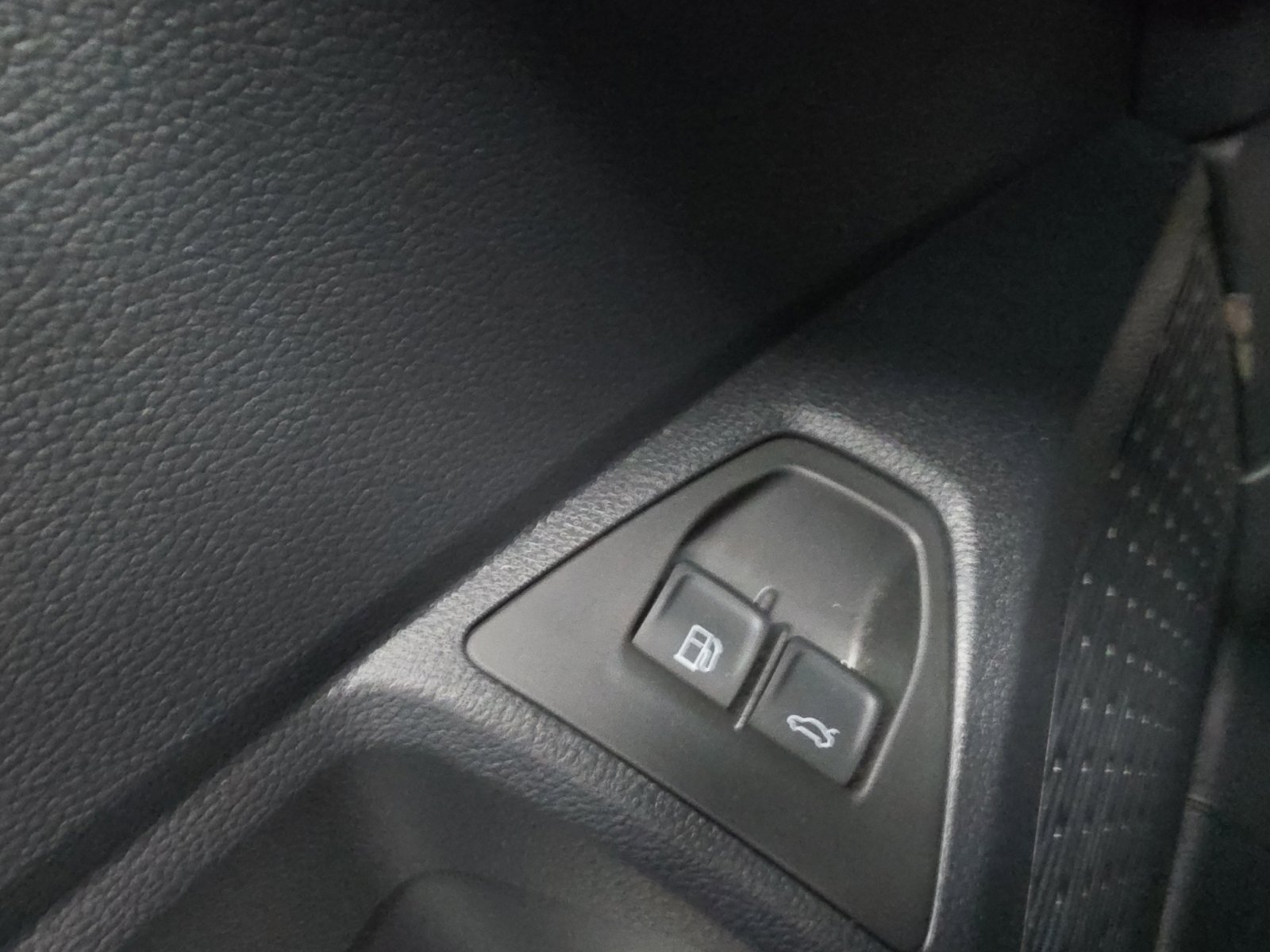 Certified 2024 Volkswagen Jetta Sport FWD image 33