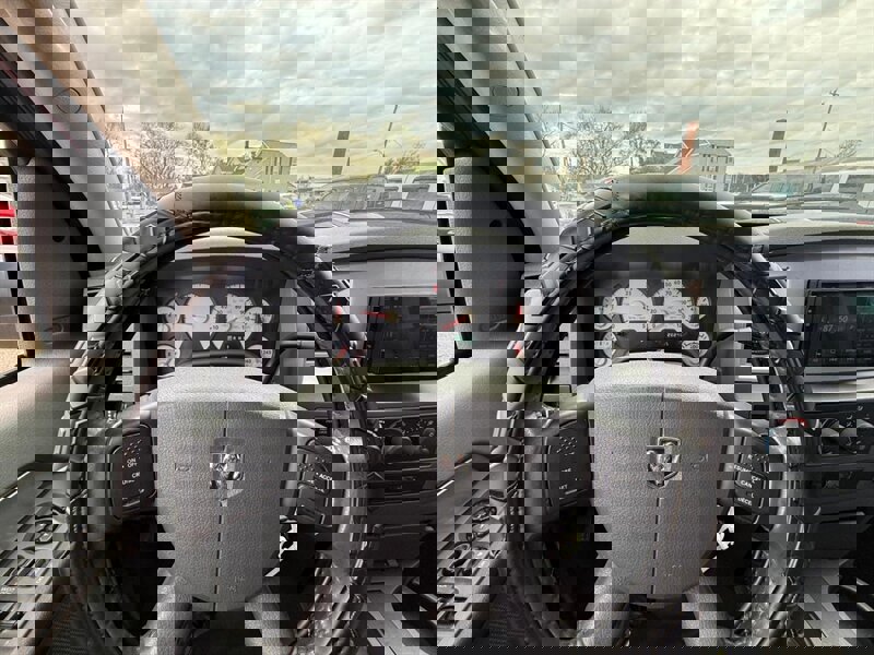 Used 2007 Dodge Ram 2500 Truck SLT image 8