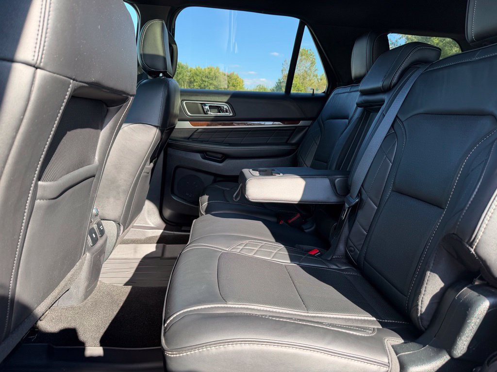 Certified 2019 Ford Explorer Platinum AWD/4WD image 23