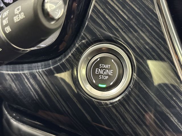 Used 2023 Cadillac XT6 Premium Luxury w/ LPO, Floor Liner Package FWD image 18