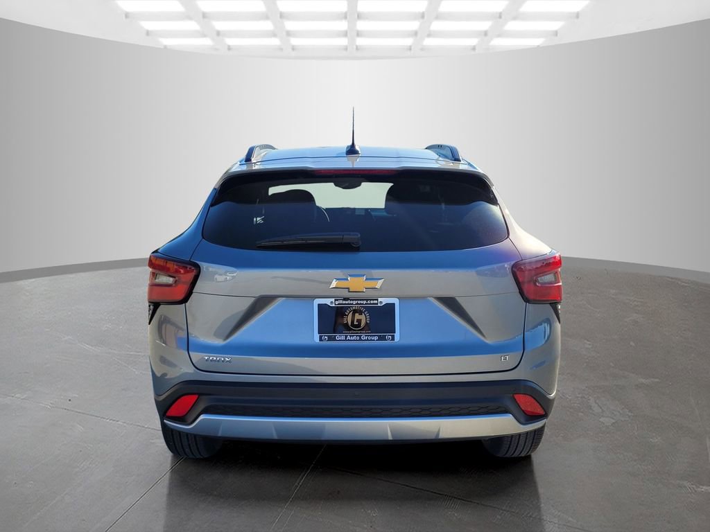 New 2026 Chevrolet Trax LT w/ Driver Confidence Package image 5