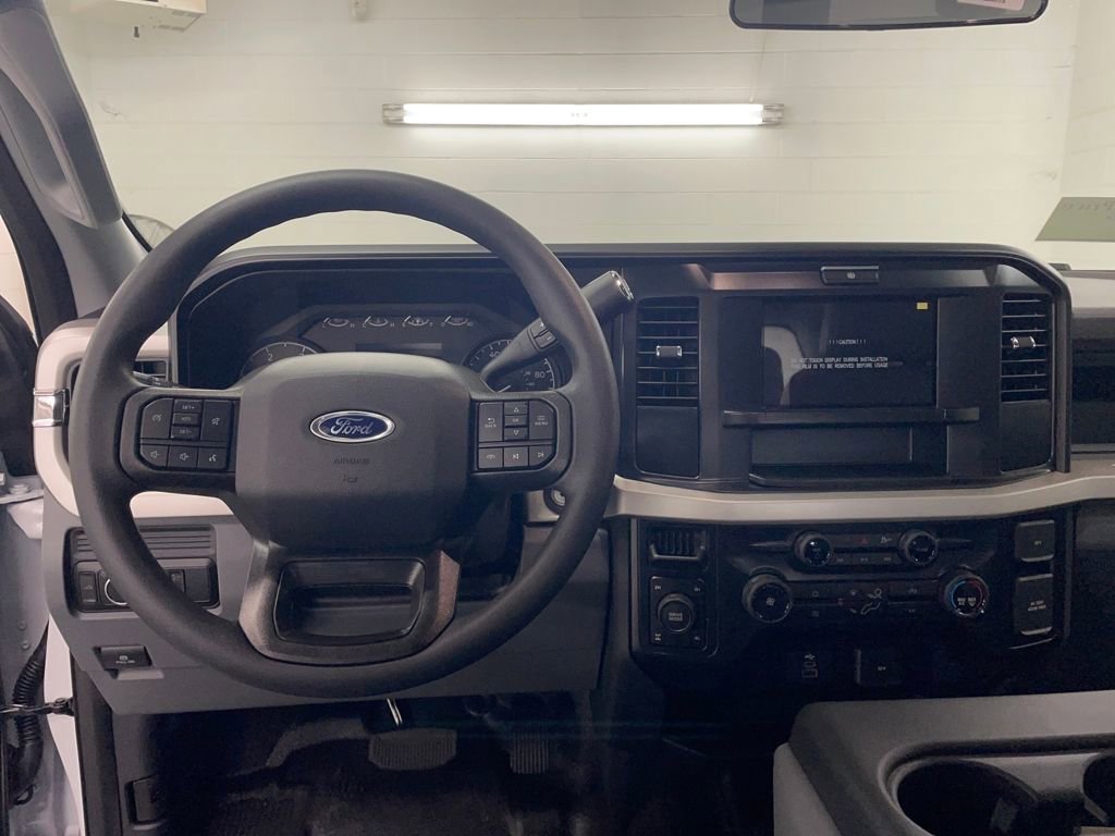 New 2026 Ford F350 XL w/ XL Driver Assist Package AWD/4WD image 8