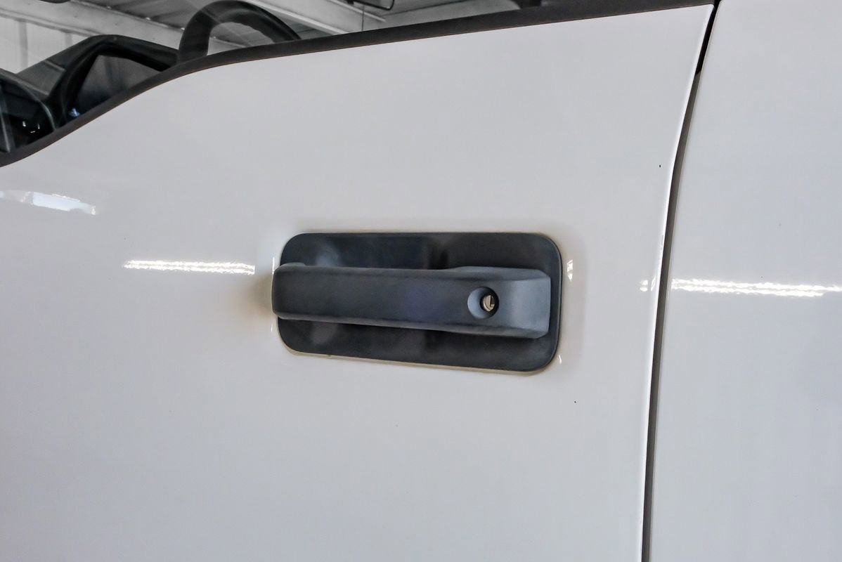 Used 2021 Ford F550 4x4 Crew Cab Super Duty w/ Power Equipment Group image 38