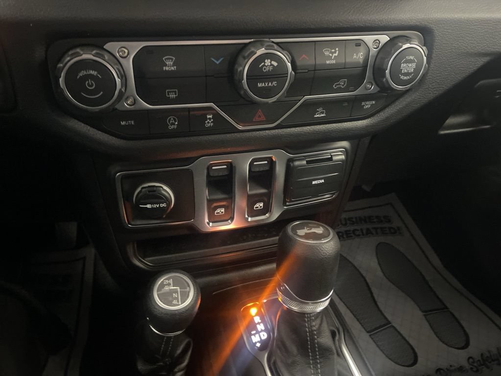 New 2026 Jeep Wrangler Sport AWD/4WD image 30