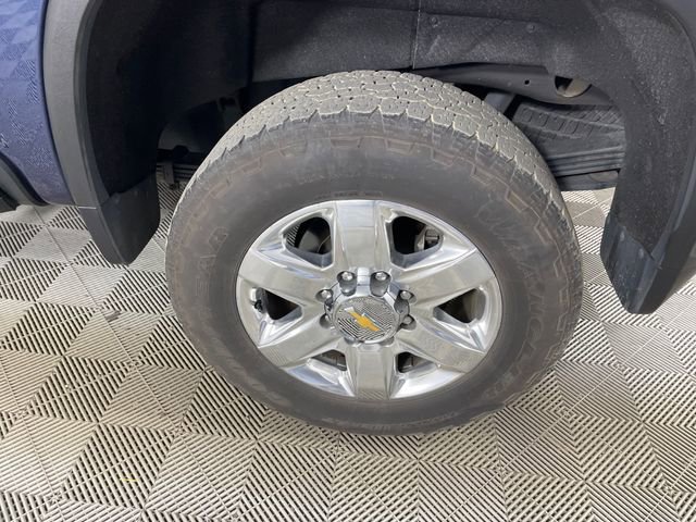 Used 2022 Chevrolet Silverado 2500 LTZ w/ LTZ Premium Package image 21