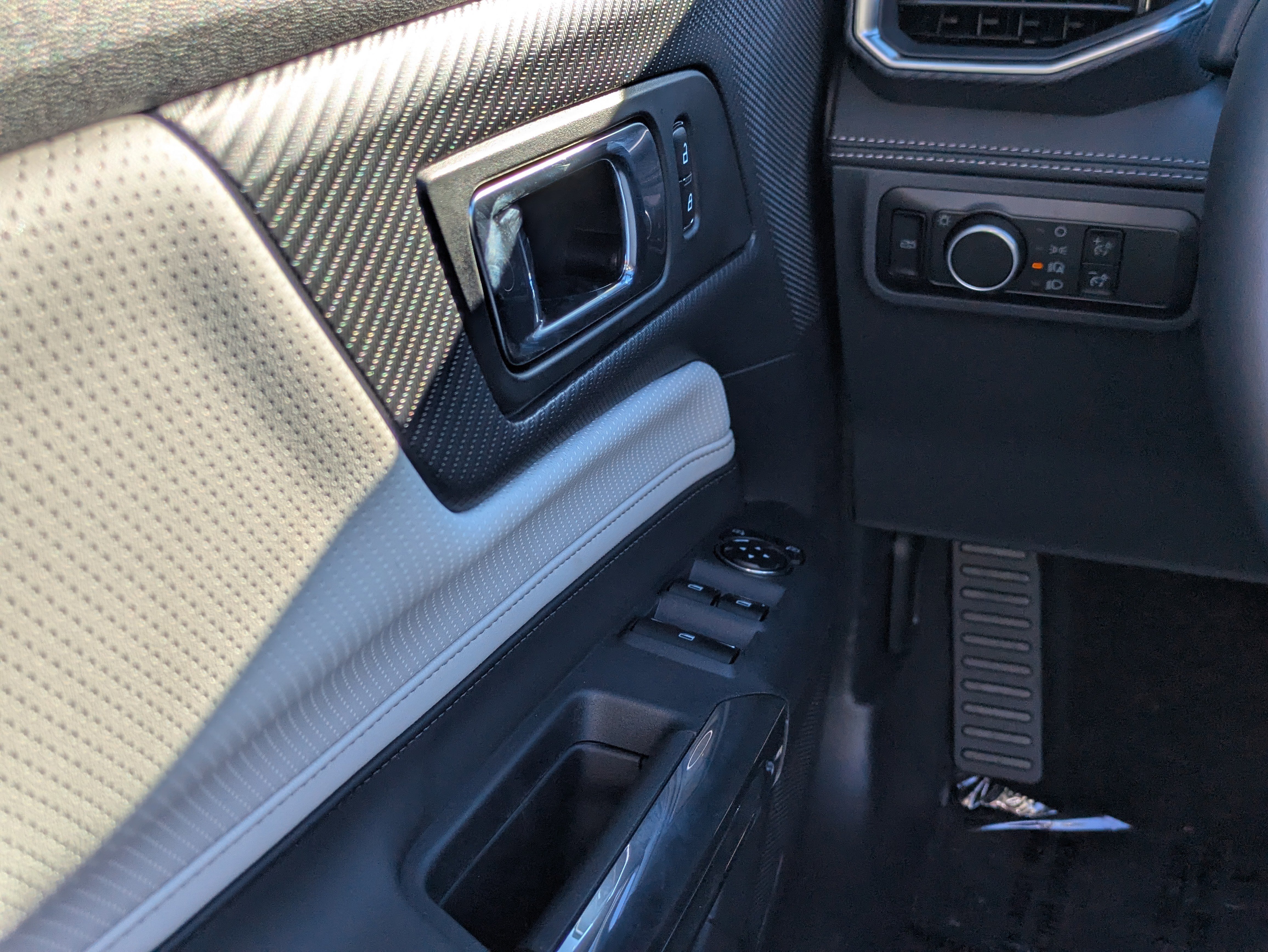 New 2025 Ford Mustang Premium image 21