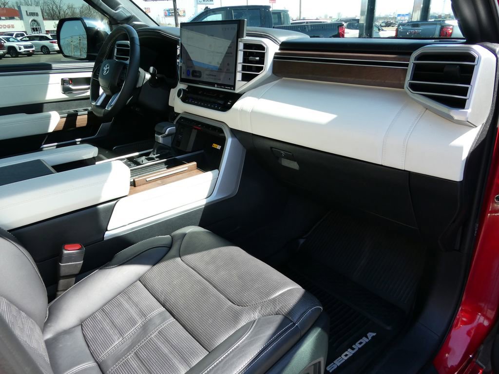 Used 2023 Toyota Sequoia Capstone image 14