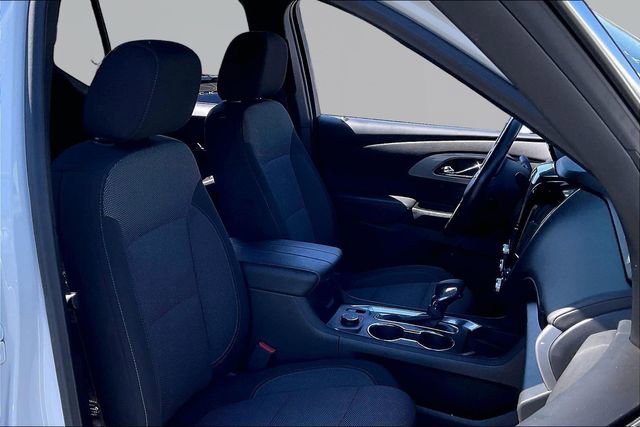 Used 2022 Chevrolet Traverse LT w/ LPO, Floor Liner Package AWD/4WD image 20