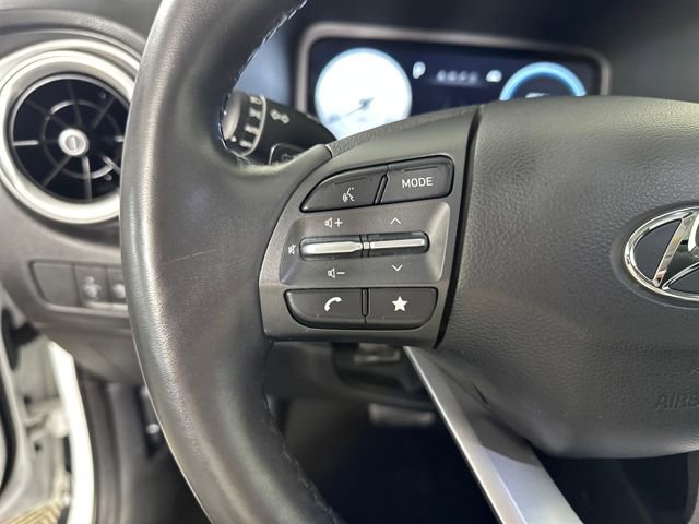 Used 2022 Hyundai Kona Limited image 15