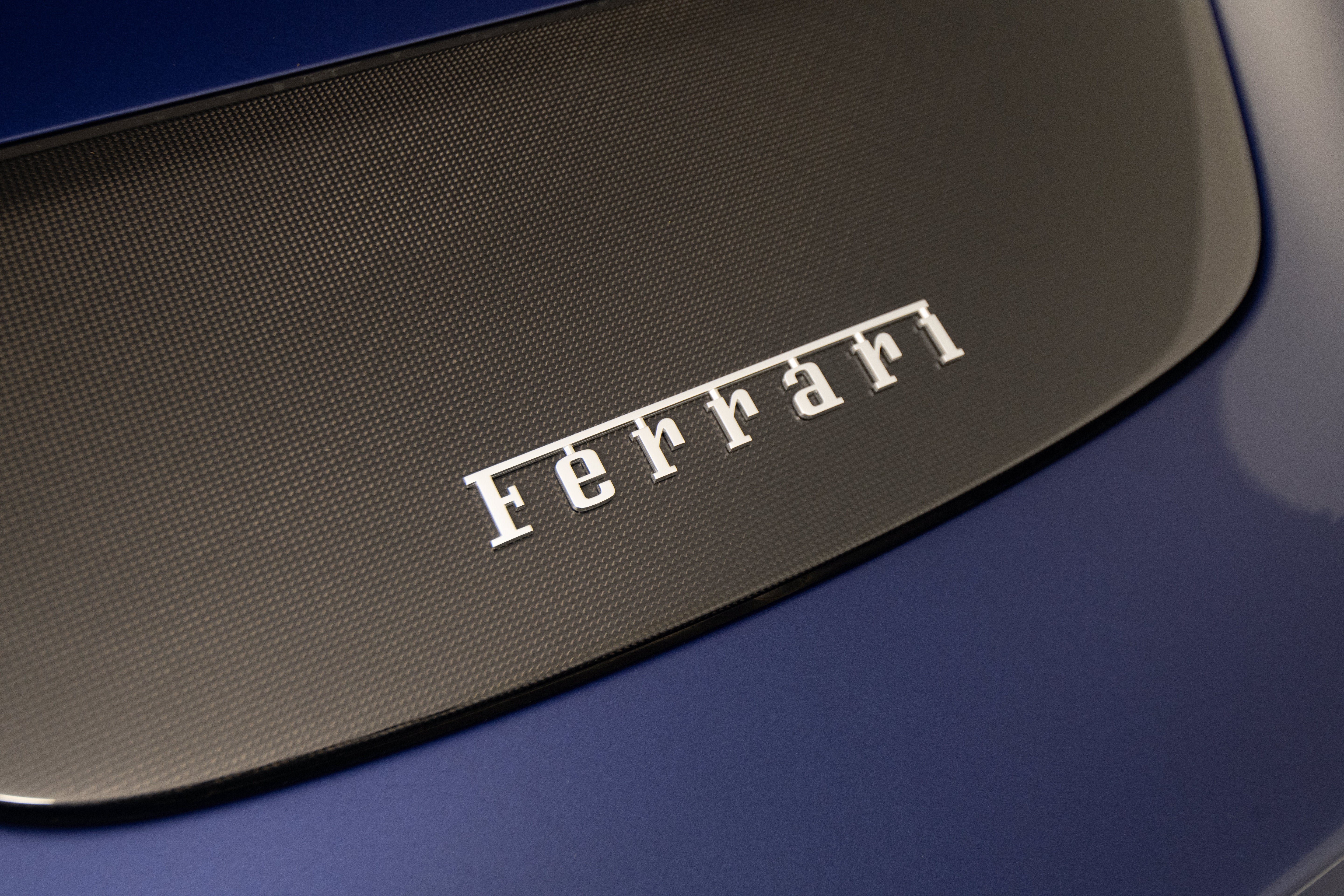 Certified 2025 Ferrari Roma Spider RWD image 15