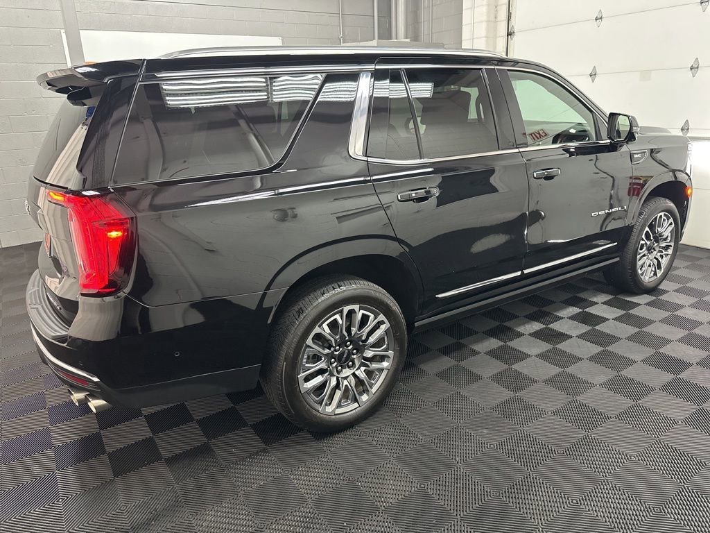 Used 2024 GMC Yukon Denali Ultimate image 10