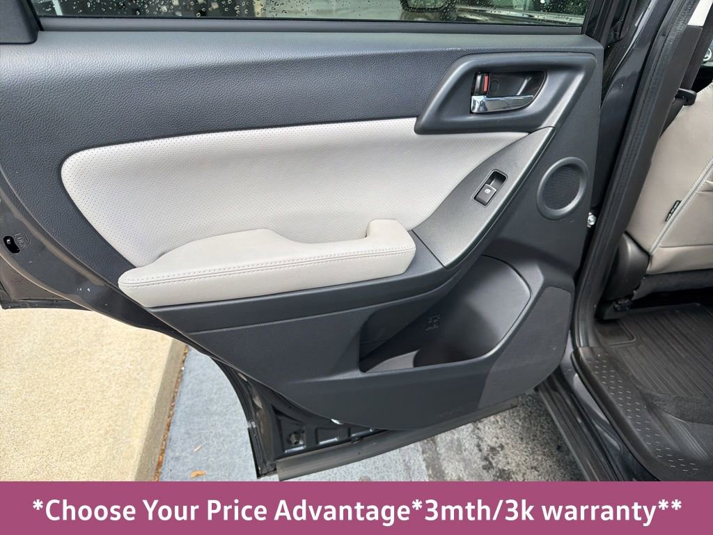 Used 2017 Subaru Forester 2.5i Limited image 29