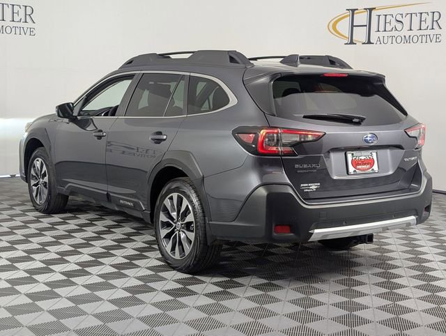Used 2025 Subaru Outback Limited AWD/4WD image 5