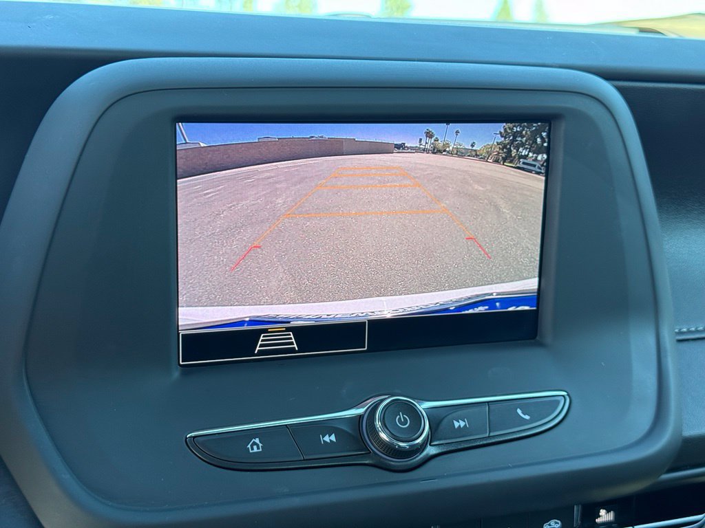 Used 2023 Chevrolet Camaro LT RWD image 10