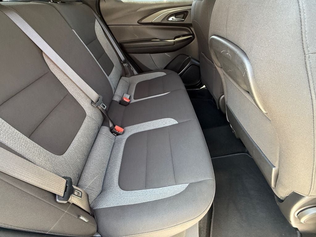 Used 2025 Chevrolet TrailBlazer LT AWD/4WD image 11
