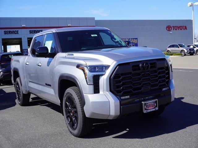 New 2025 Toyota Tundra Limited image 30