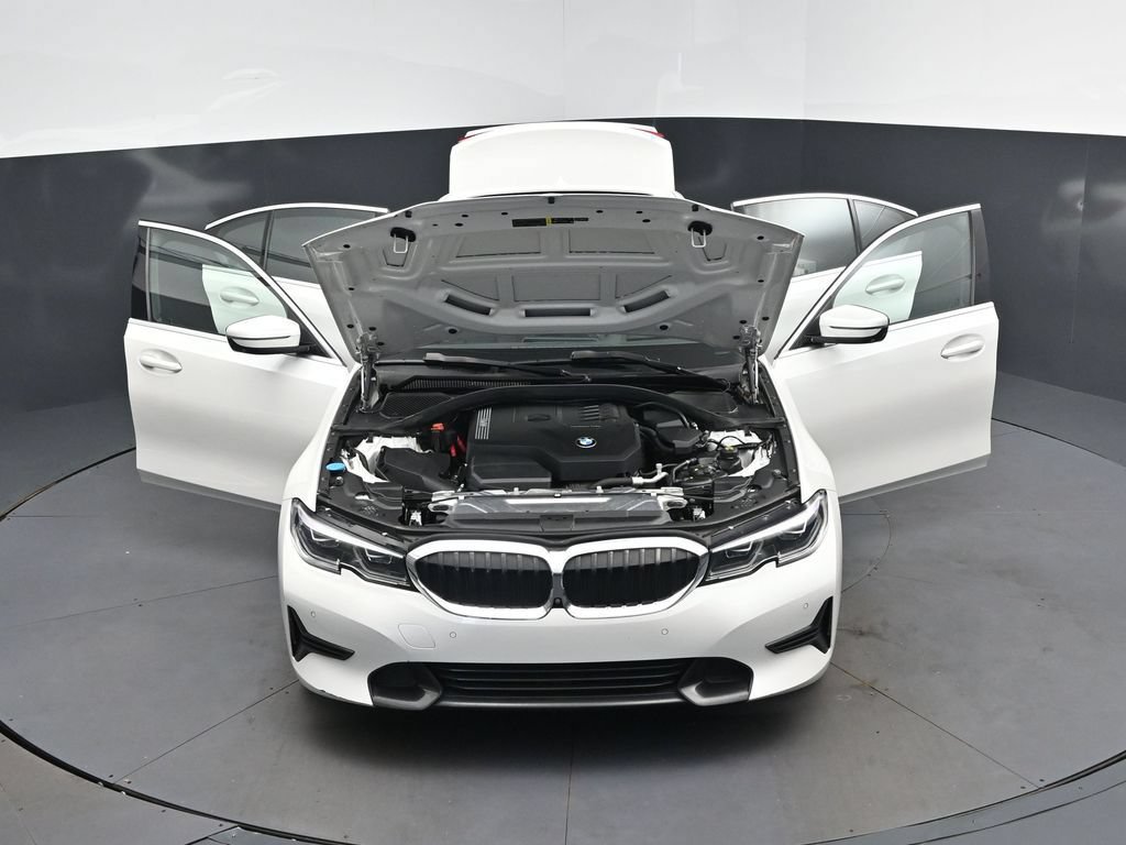 Used 2020 BMW 330i Sedan w/ Executive Package RWD image 52