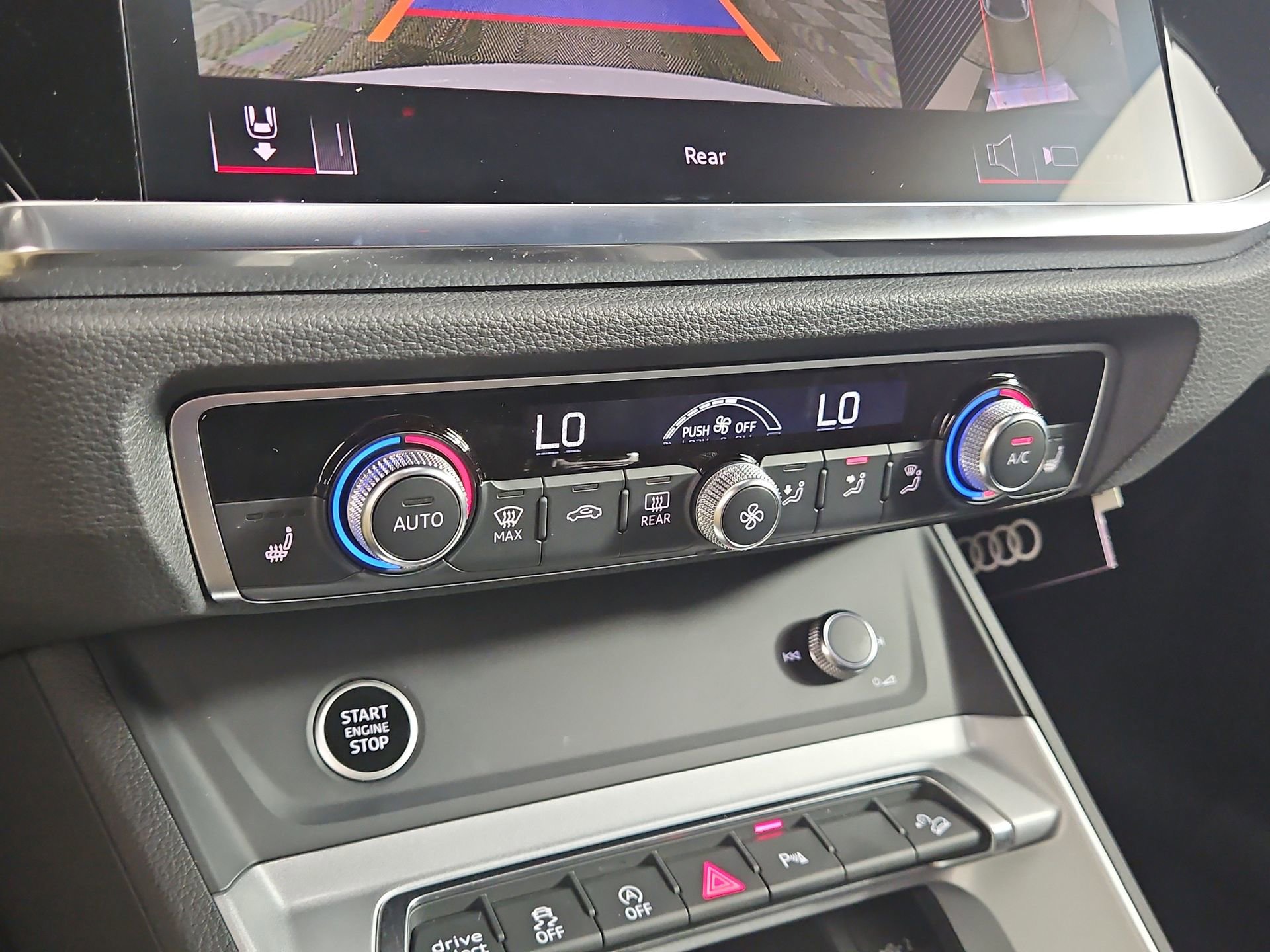 Certified 2025 Audi Q3 2.0T Premium Plus w/ Premium Plus Package image 33