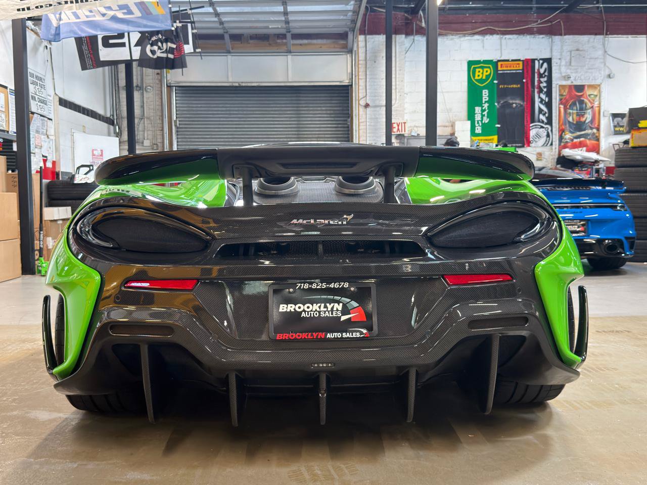 Used 2020 McLaren 600LT Spider RWD image 6