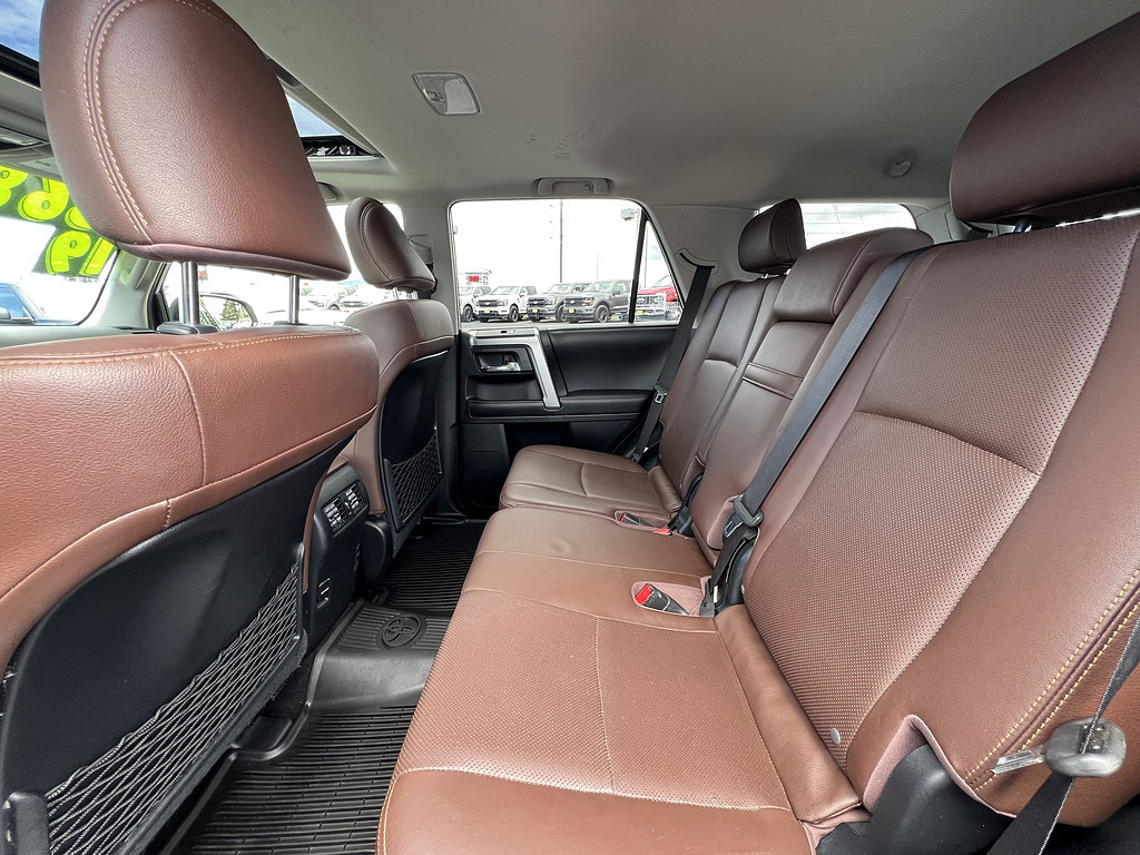 Used 2019 Toyota 4Runner Limited AWD/4WD image 36