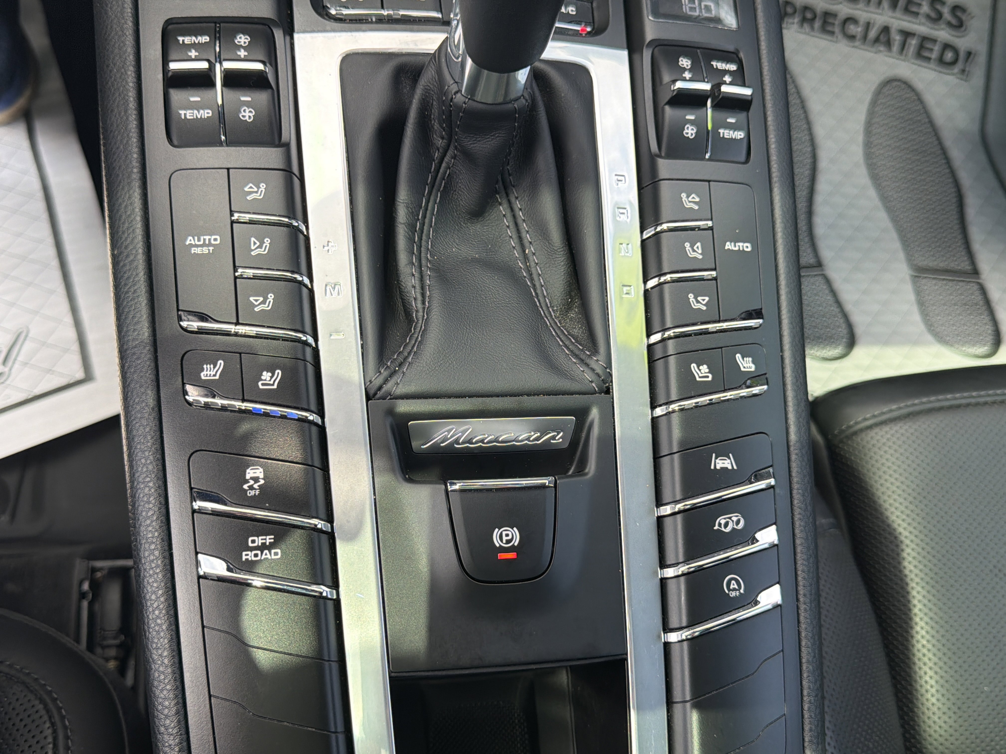 Used 2020 Porsche Macan S AWD/4WD image 28