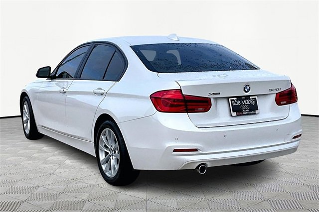 Used 2016 BMW 320i xDrive Sedan image 12